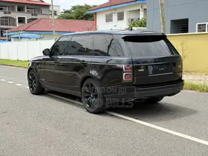 Land Rover Range Rover Vogue 2019 Black