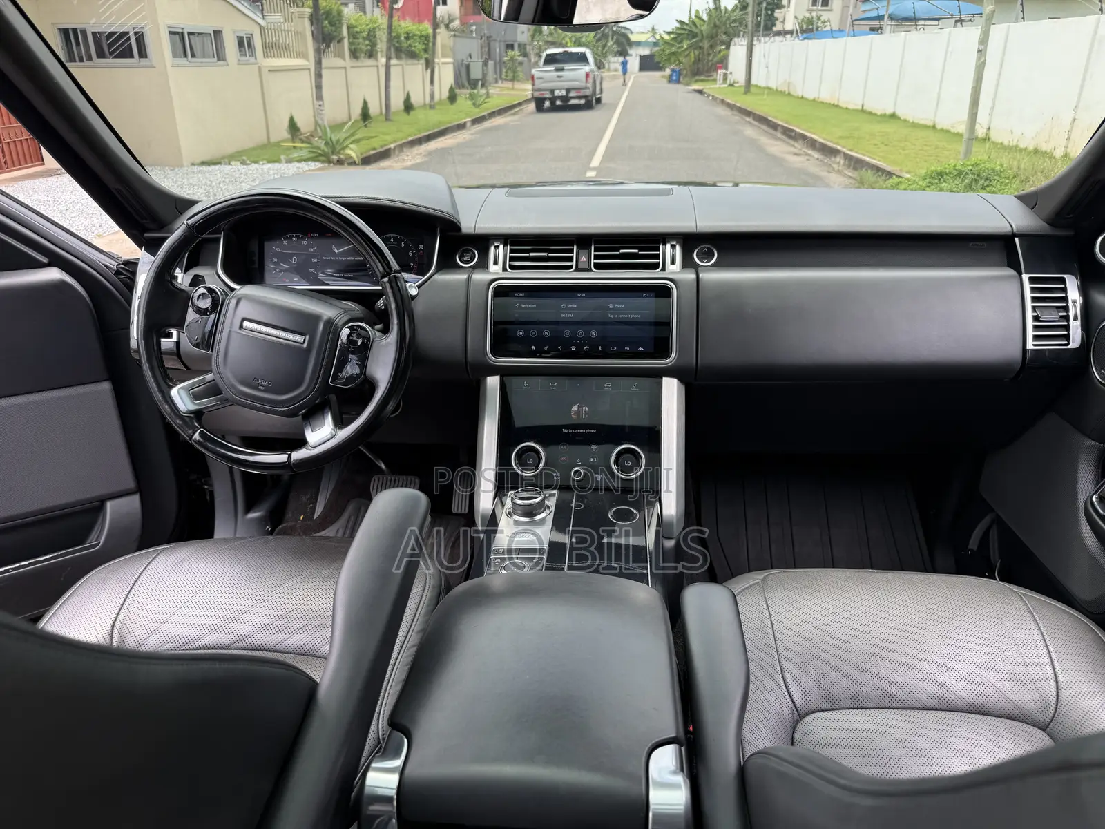 Land Rover Range Rover Vogue 2019 Black