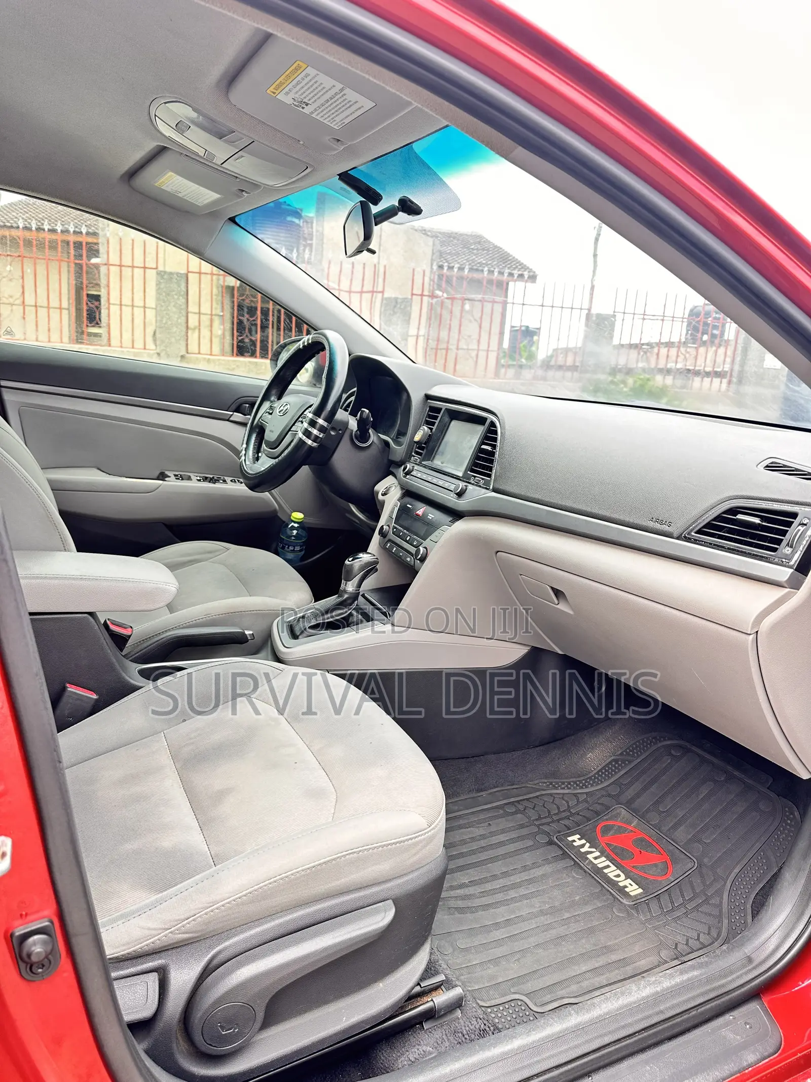 Hyundai Elantra 2017 Red