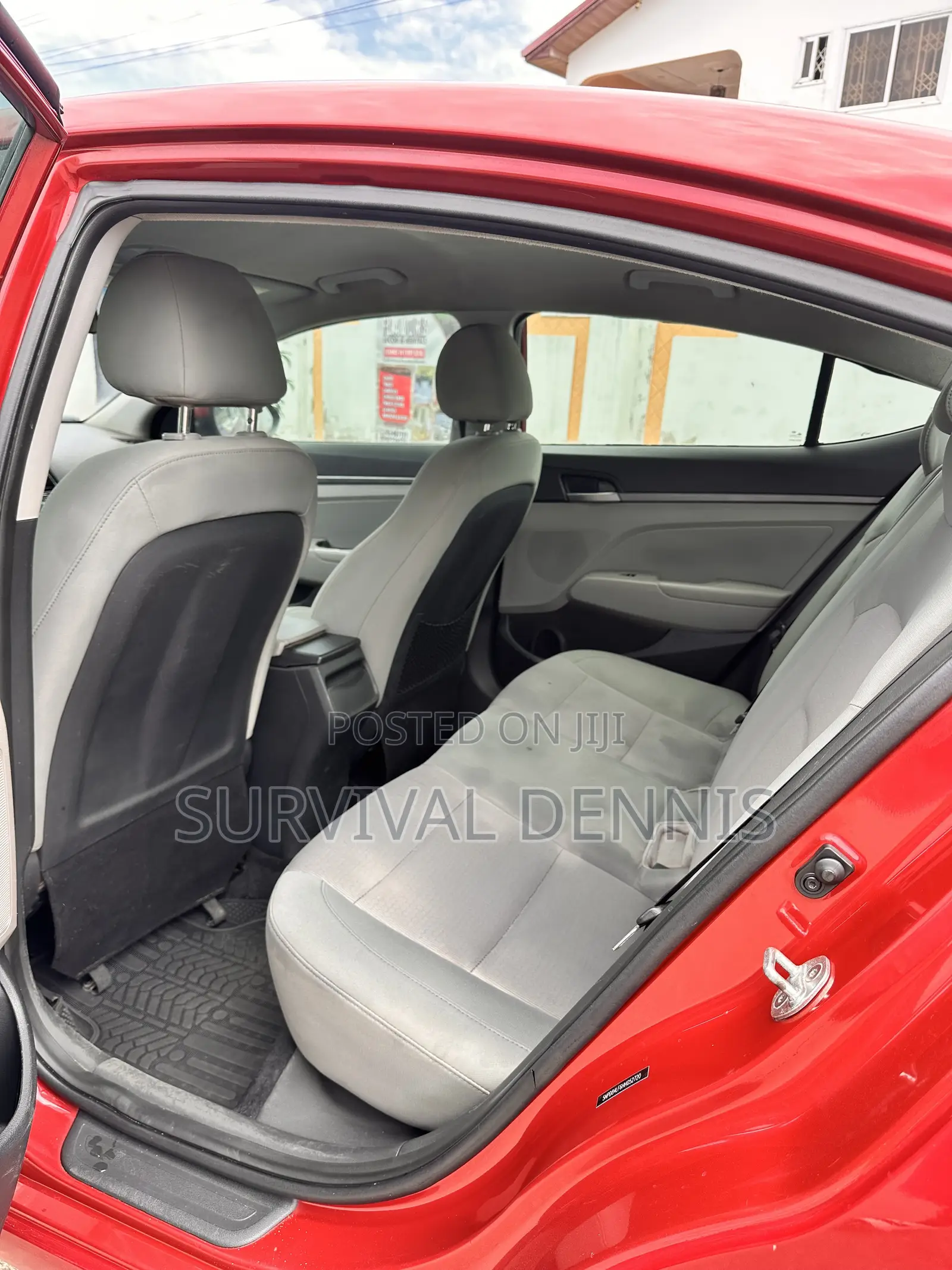 Hyundai Elantra 2017 Red