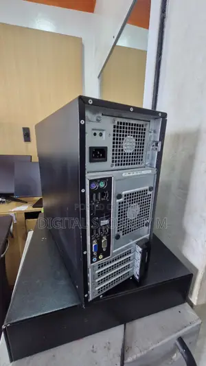 Desktop Computer Dell Precision 3000 16GB Intel Core i7 HDD+SSD 1T