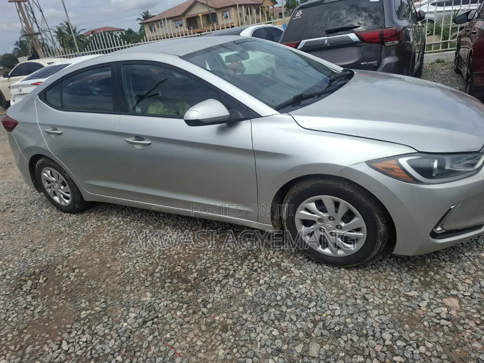Hyundai Elantra 2018 Silver
