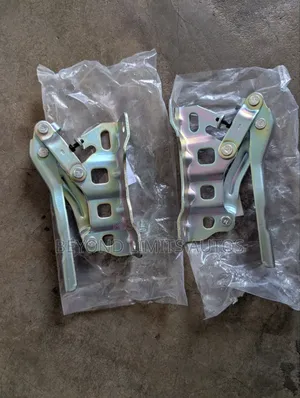 Hyundai Tucson 2016 - 2021 Bonnet Hinge