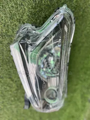 Honda CRV Headlight