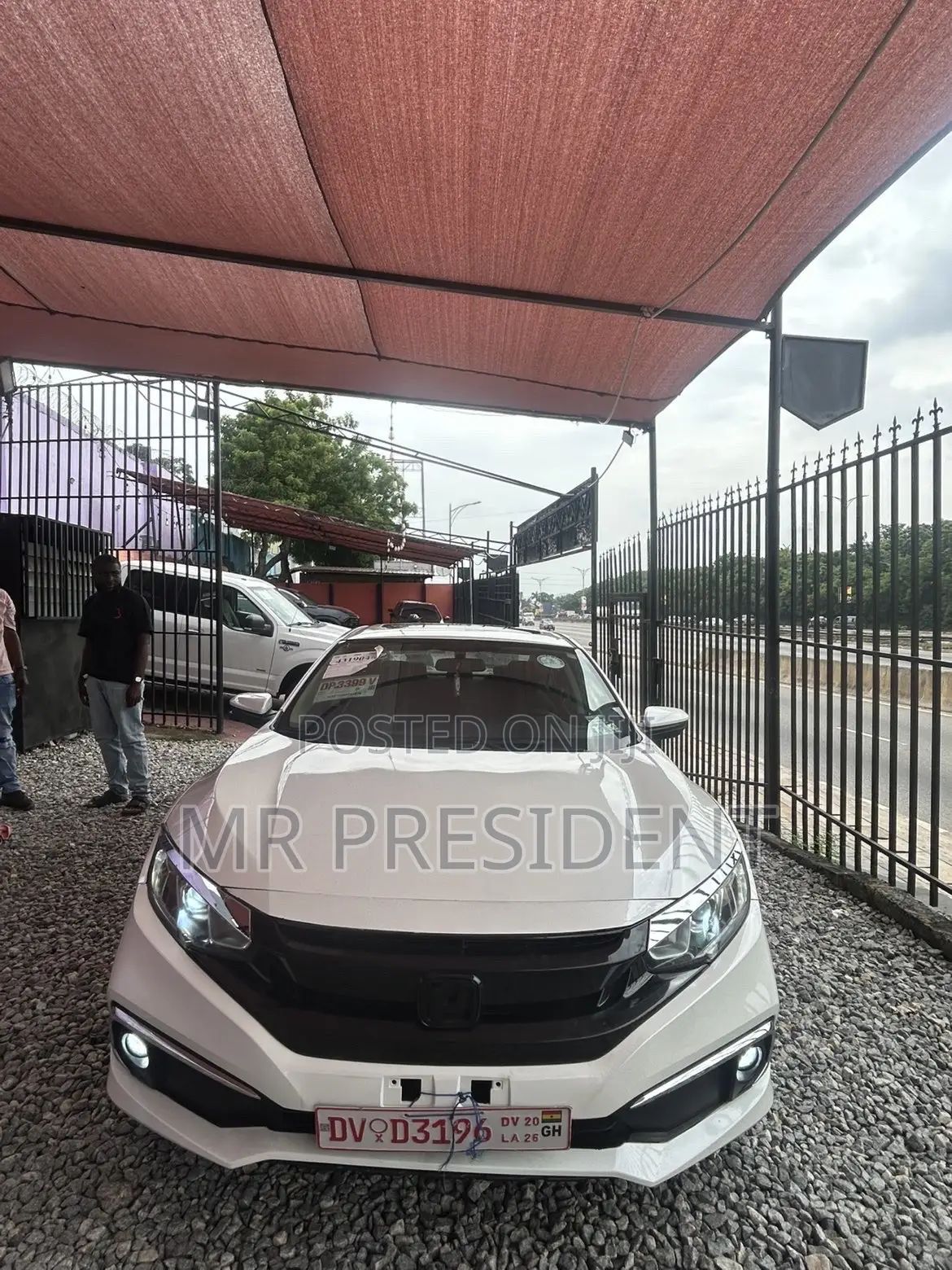 Honda Civic EX 4dr Sedan (2.0L 4cyl) 2017 White