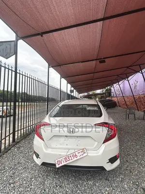 Honda Civic EX 4dr Sedan (2.0L 4cyl) 2017 White