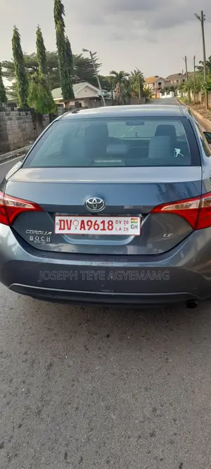Toyota Corolla LE ECO 4dr Sedan (1.8L 4cyl CVT) 2017 Gray