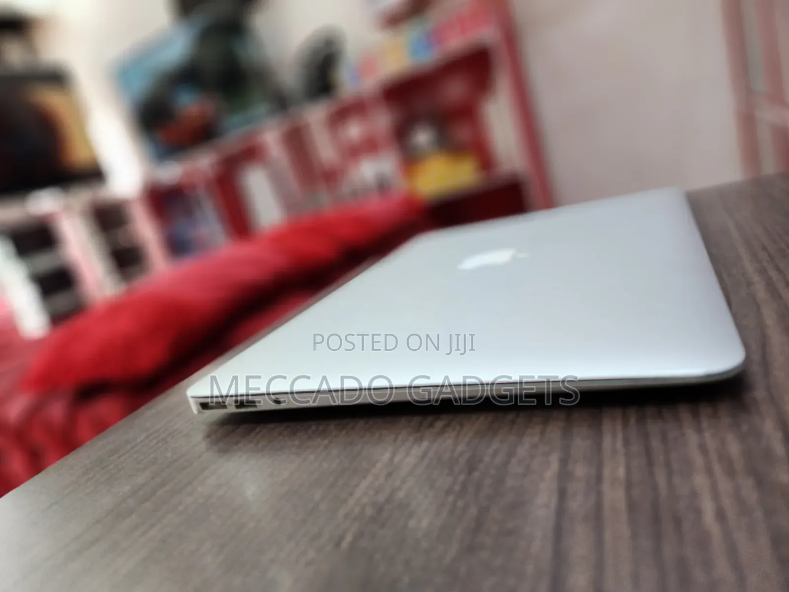 Laptop Apple MacBook Air 2015 4GB Intel Core i5 SSD 128GB