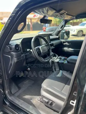 Toyota Land Cruiser Prado 2025 Black