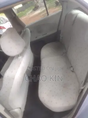 Toyota Vitz 2015 Gray