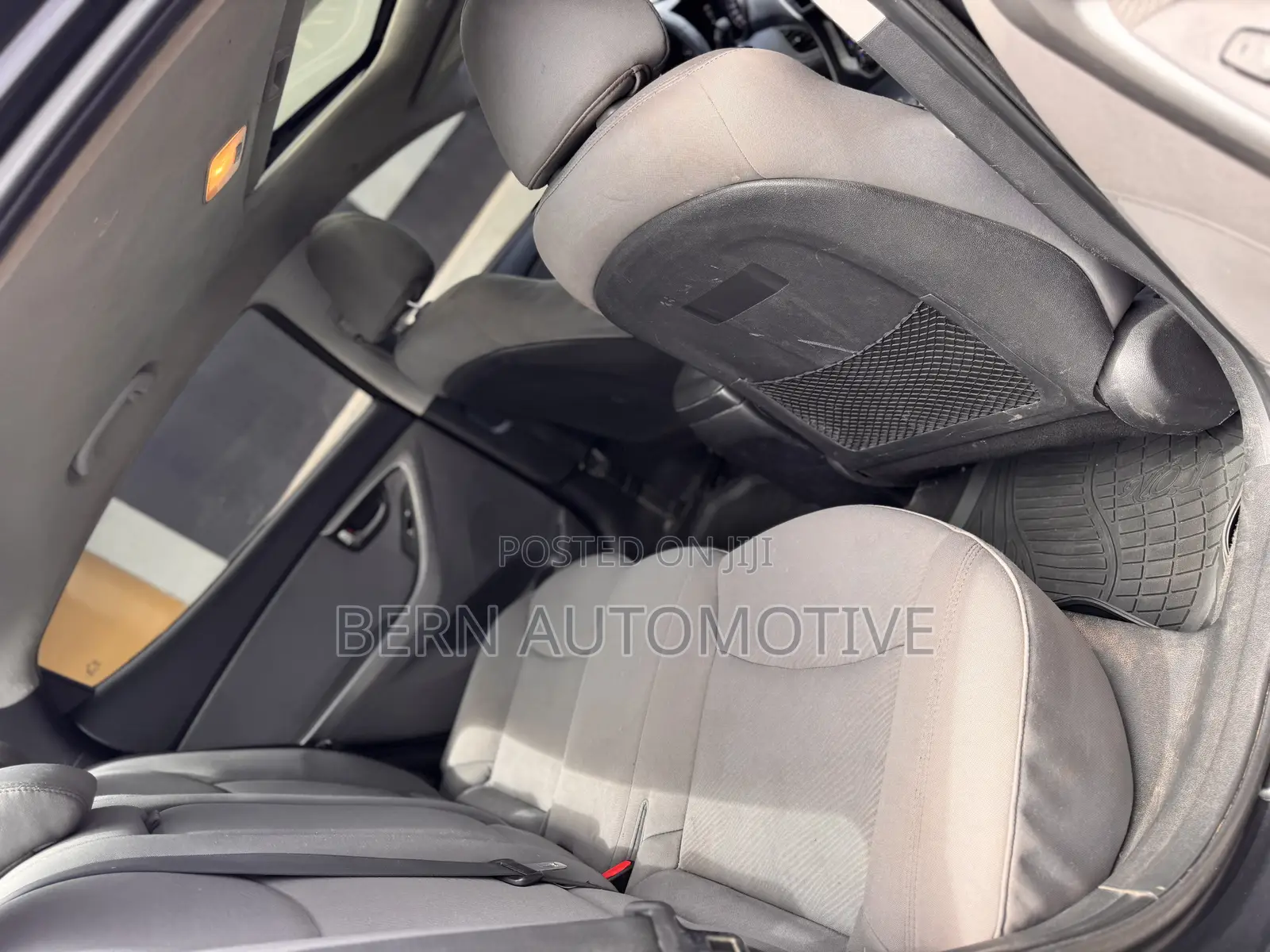 Hyundai Elantra GLS Sedan FWD (1.8L 4cyl 6M) 2013 Black