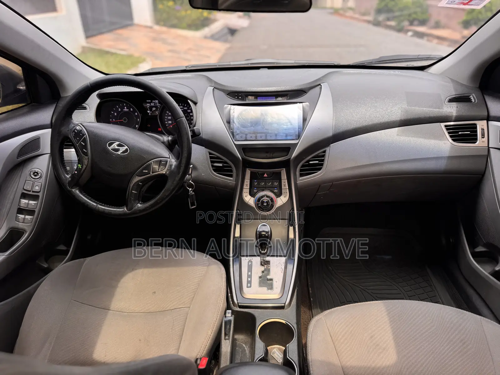 Hyundai Elantra GLS Sedan FWD (1.8L 4cyl 6M) 2013 Black