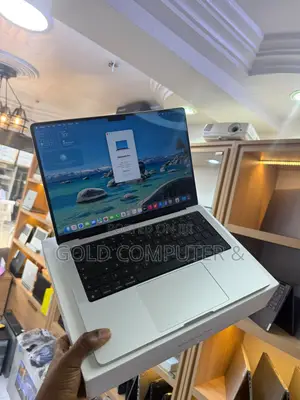 Laptop Apple MacBook Pro 2021 M1 16GB Apple M1 SSD 512GB