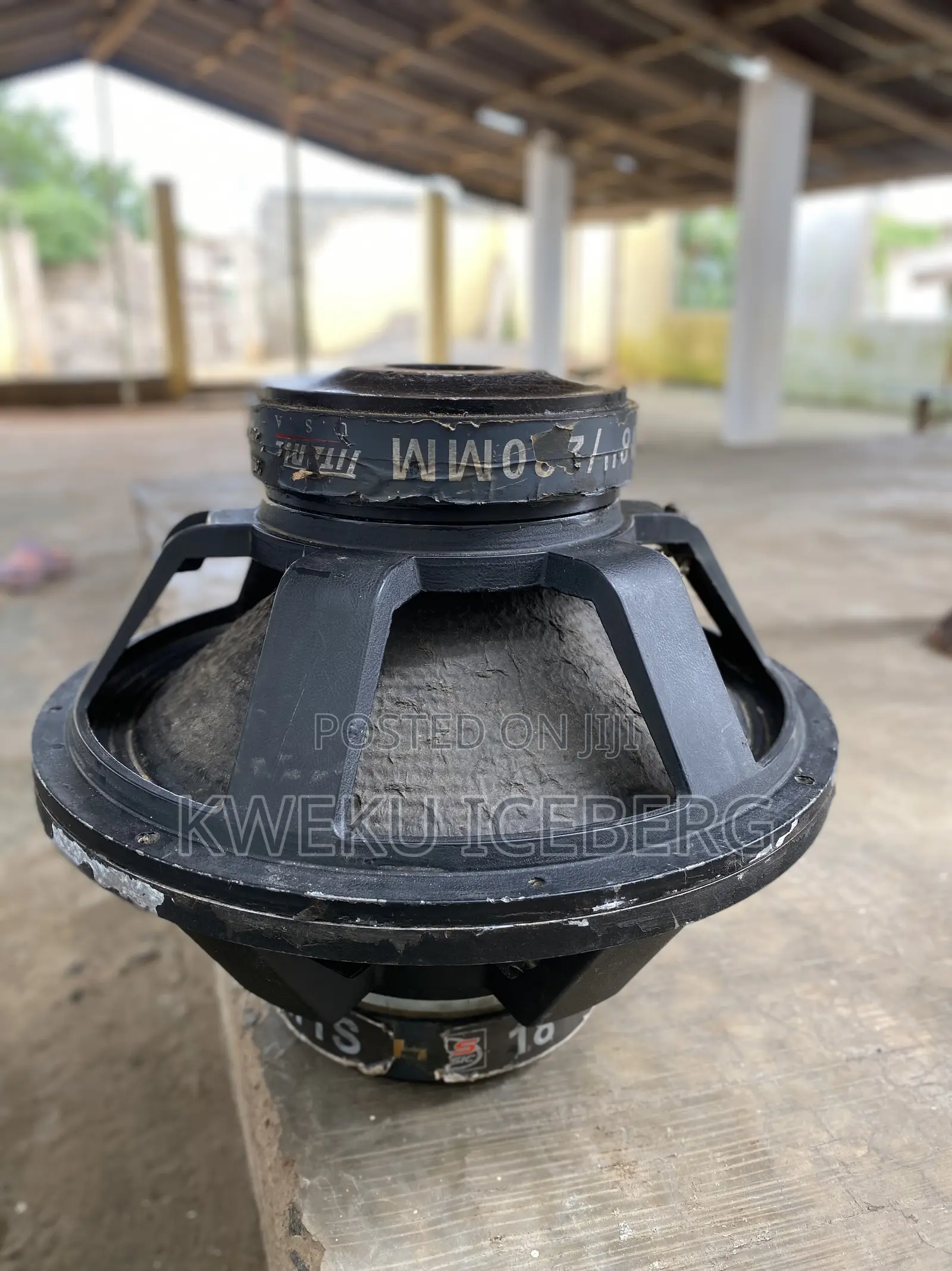 18 Inches Titanic Speaker Pair