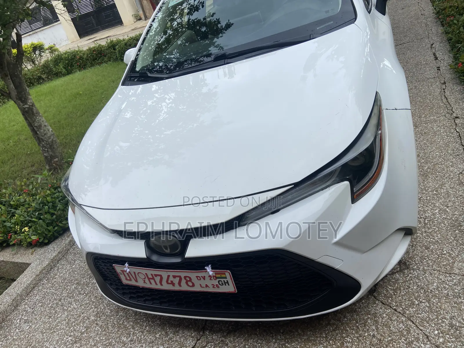 Toyota Corolla SE 2021 White