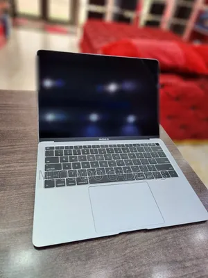 Laptop Apple MacBook Pro 2019 8GB Intel Core i5 SSD 500GB