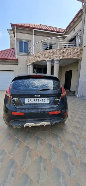 Ford Fiesta SE Hatchback 2012 Black