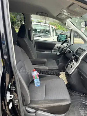 Toyota Voxy 2012 Black