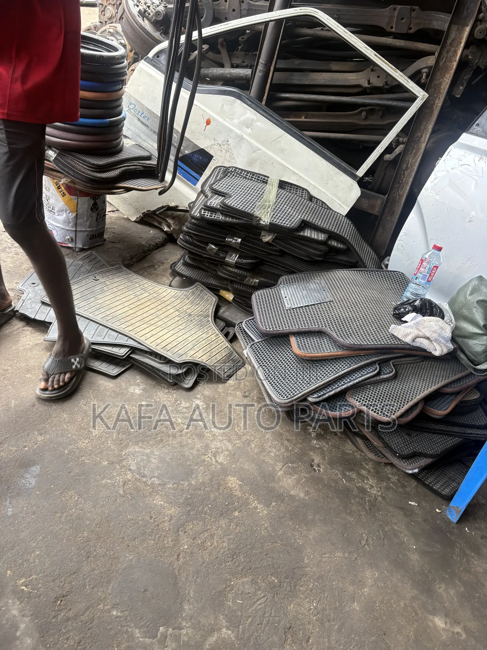 All Kind of Inside Carpet’S Available