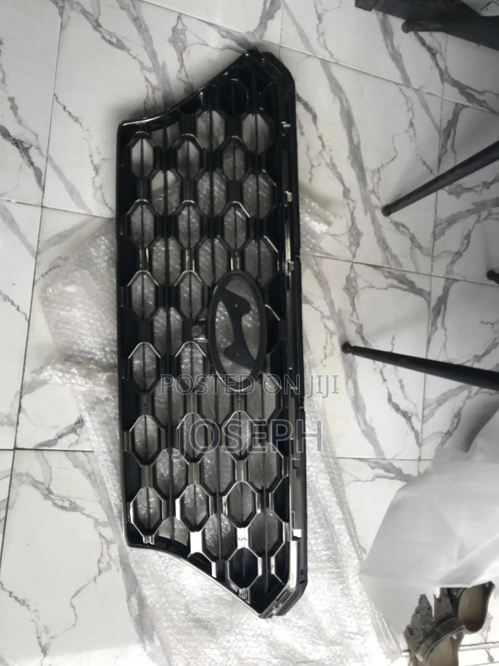 Santa Fe 2019,2020 Top Grille