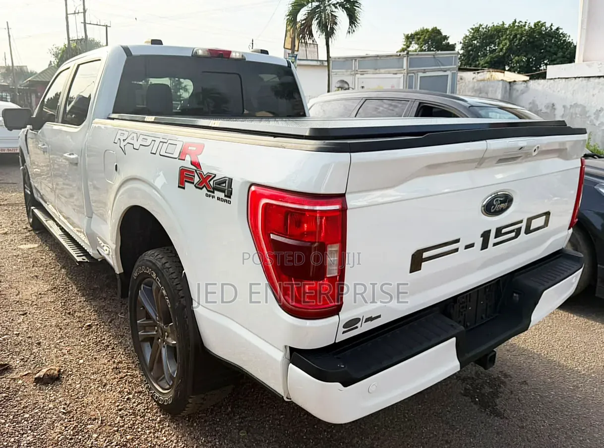 Ford F-150 2023 White