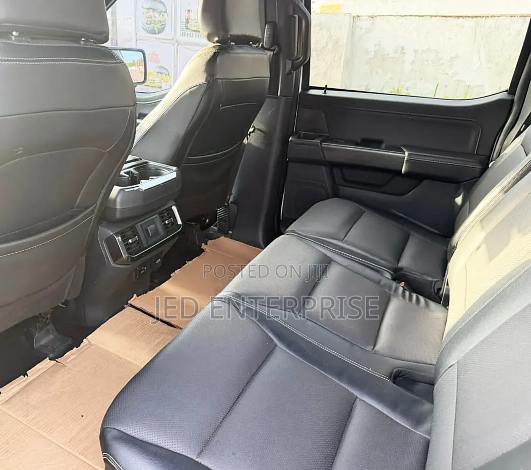 Ford F-150 2023 White