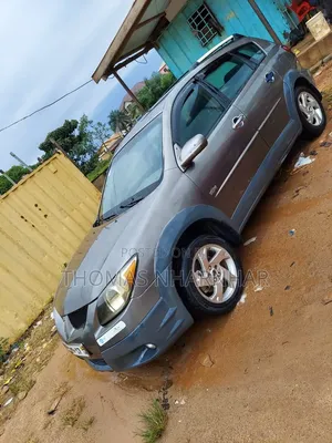 Pontiac Vibe 2010 Beige