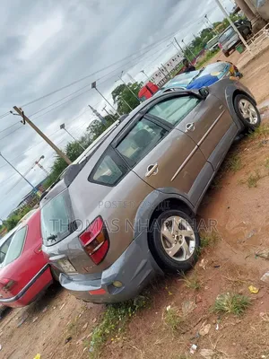 Pontiac Vibe 2010 Beige