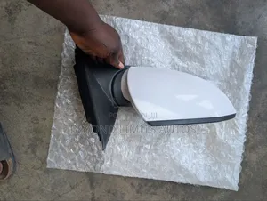 Hyundai Elantra 2021,2022,2023,2024 Side Mirror One Side Without Light