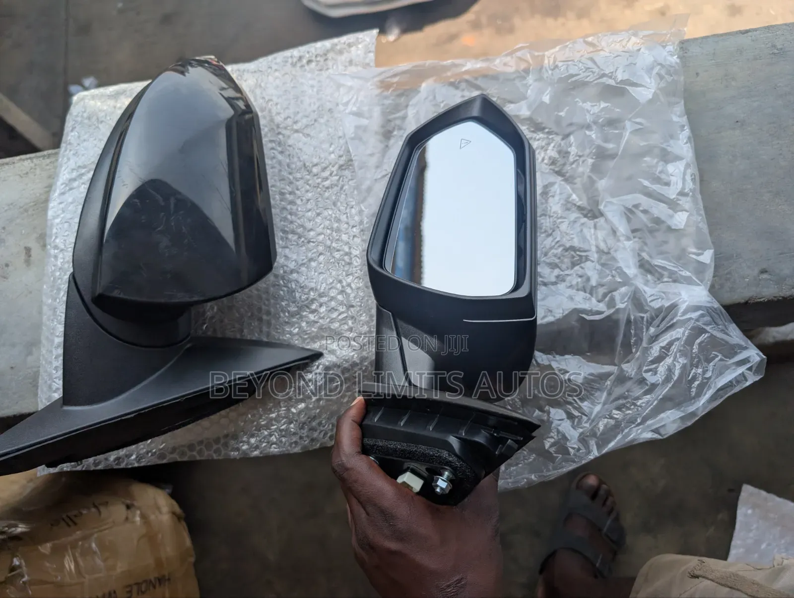 Hyundai Elantra 2021,2022,2023,2024 Side Mirror Both Sides / Pair