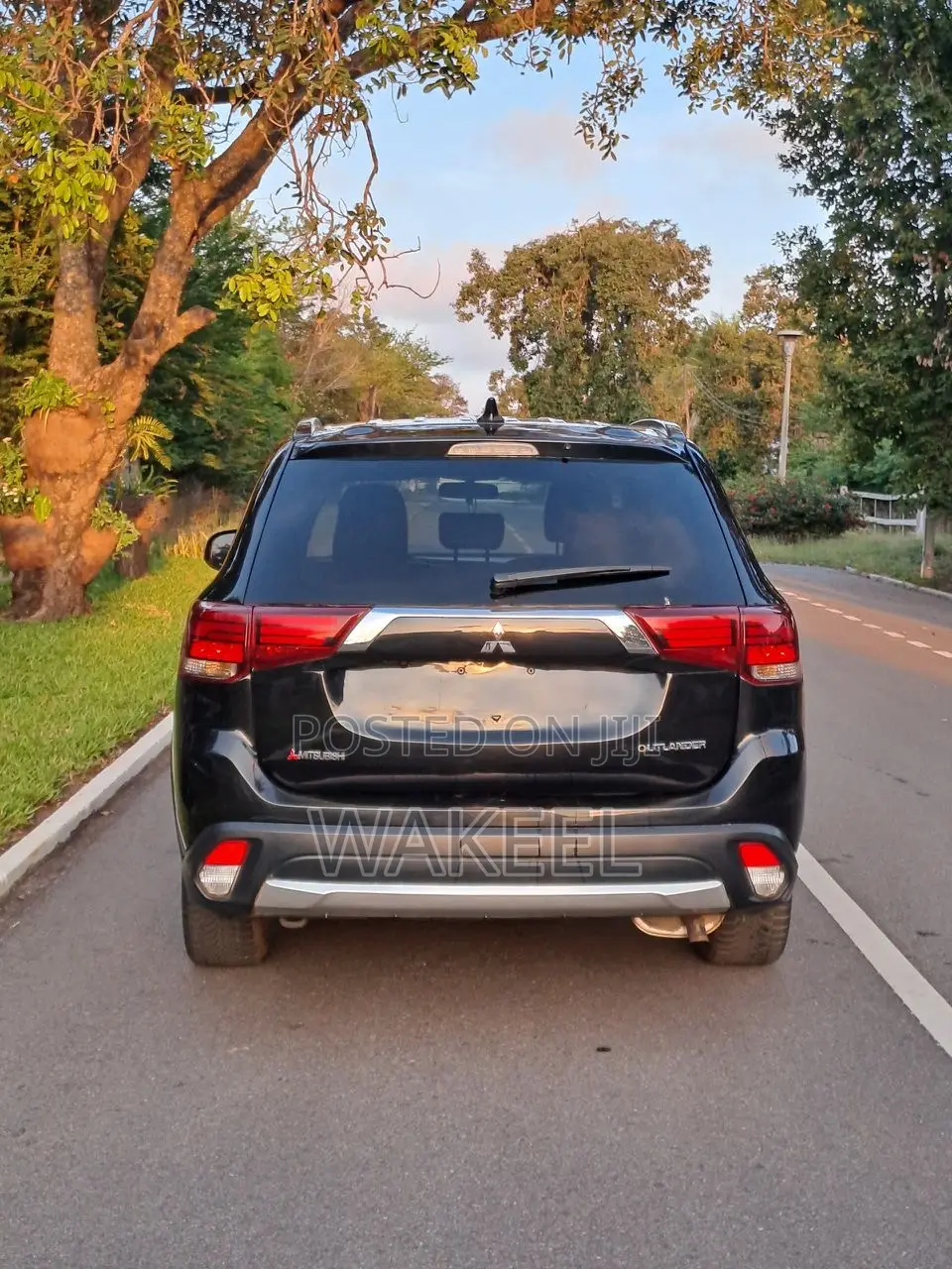 Mitsubishi Outlander SEL FWD 2019 Black