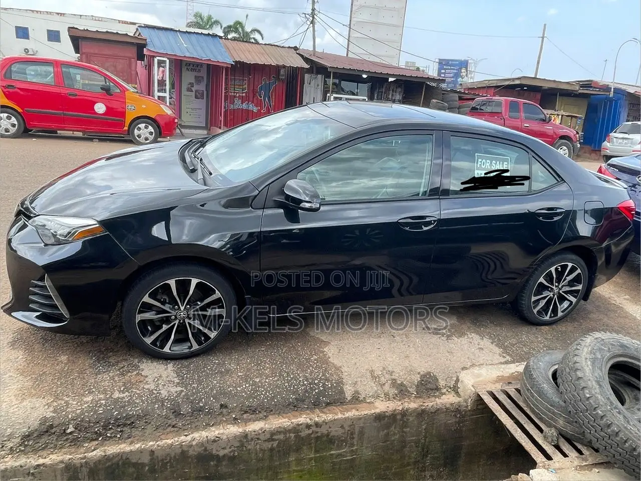 Toyota Corolla SE (1.8L 4cyl 2A) 2019 Black