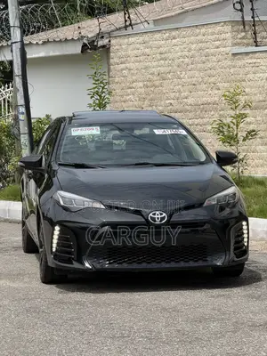 Toyota Corolla SE (1.8L 4cyl 6M) 2019 Black