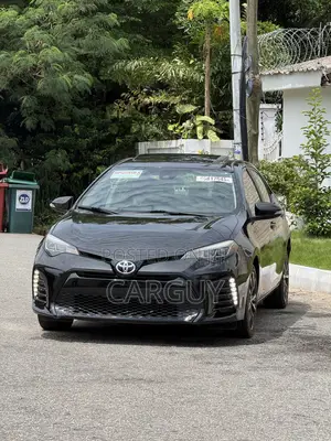 Toyota Corolla SE (1.8L 4cyl 6M) 2019 Black