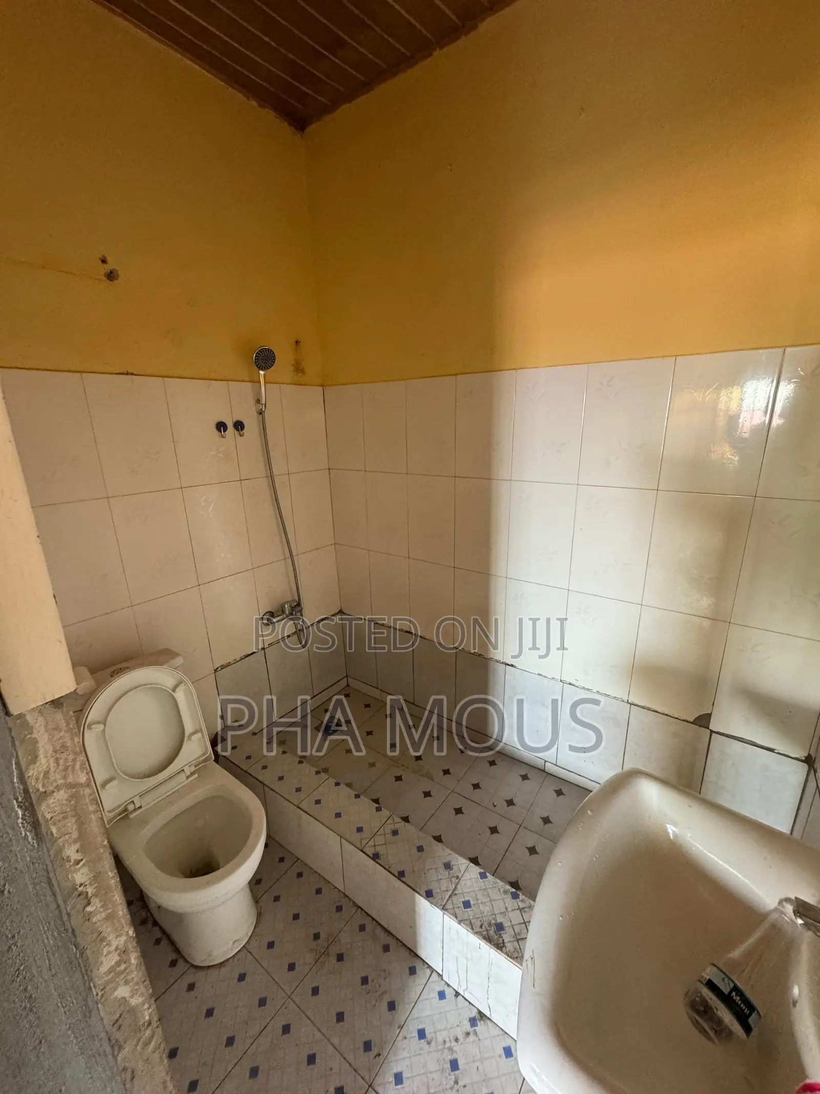 1bdrm Apartment in Achimota for rent
