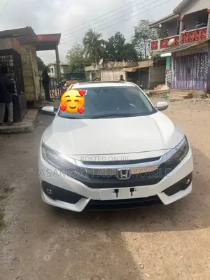Honda Civic Touring 4dr Sedan (1.5L 4cyl) 2017 White