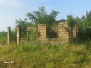 2bdrm House In Pokuase For Sale