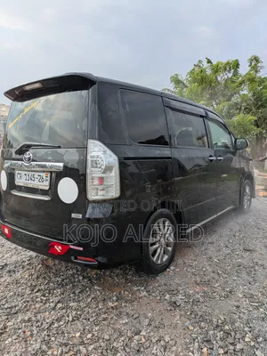Rent Toyota Voxy Tour Car, Hiring in Cape Coast, Takoradi and Accra