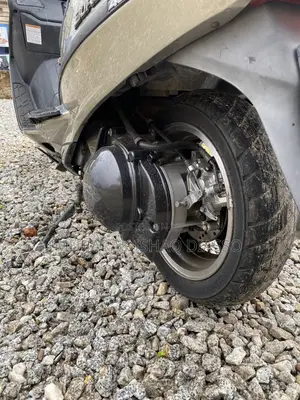 Suzuki Burgman 2018 Brown