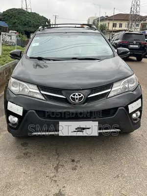 Toyota RAV4 Limited FWD (2.5L 4cyl 6A) 2016 Black