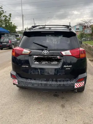 Toyota RAV4 Limited FWD (2.5L 4cyl 6A) 2016 Black