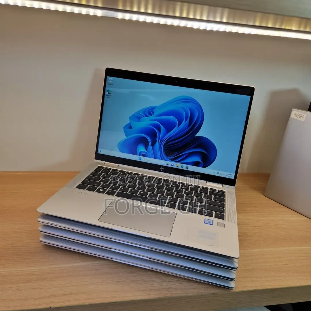 Laptop HP EliteBook 1030 8GB Intel Core i5 SSD 256GB