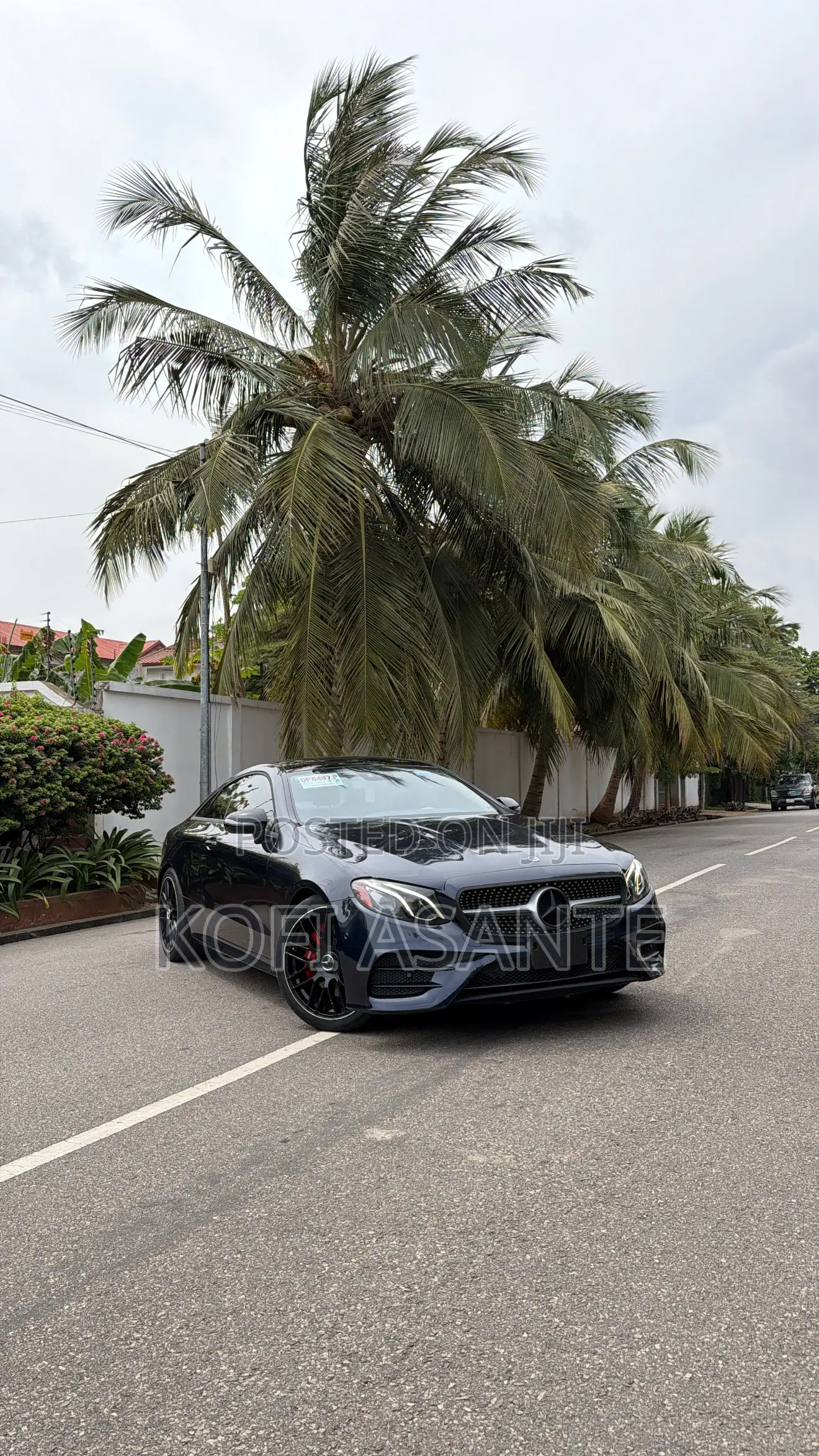 Mercedes-Benz E400 2018 Blue