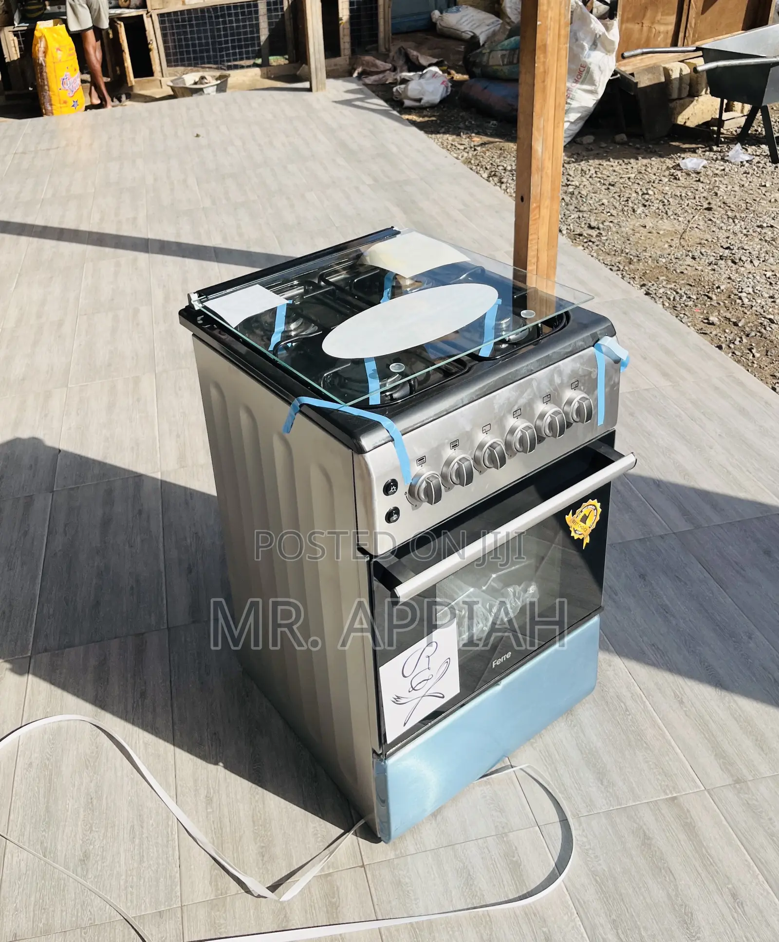 Get Unique Ferre 50x60cm 4 Gas Burner With Grill(Glass Lid)Gray.
