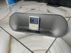 Phillips Portal Docking Speaker