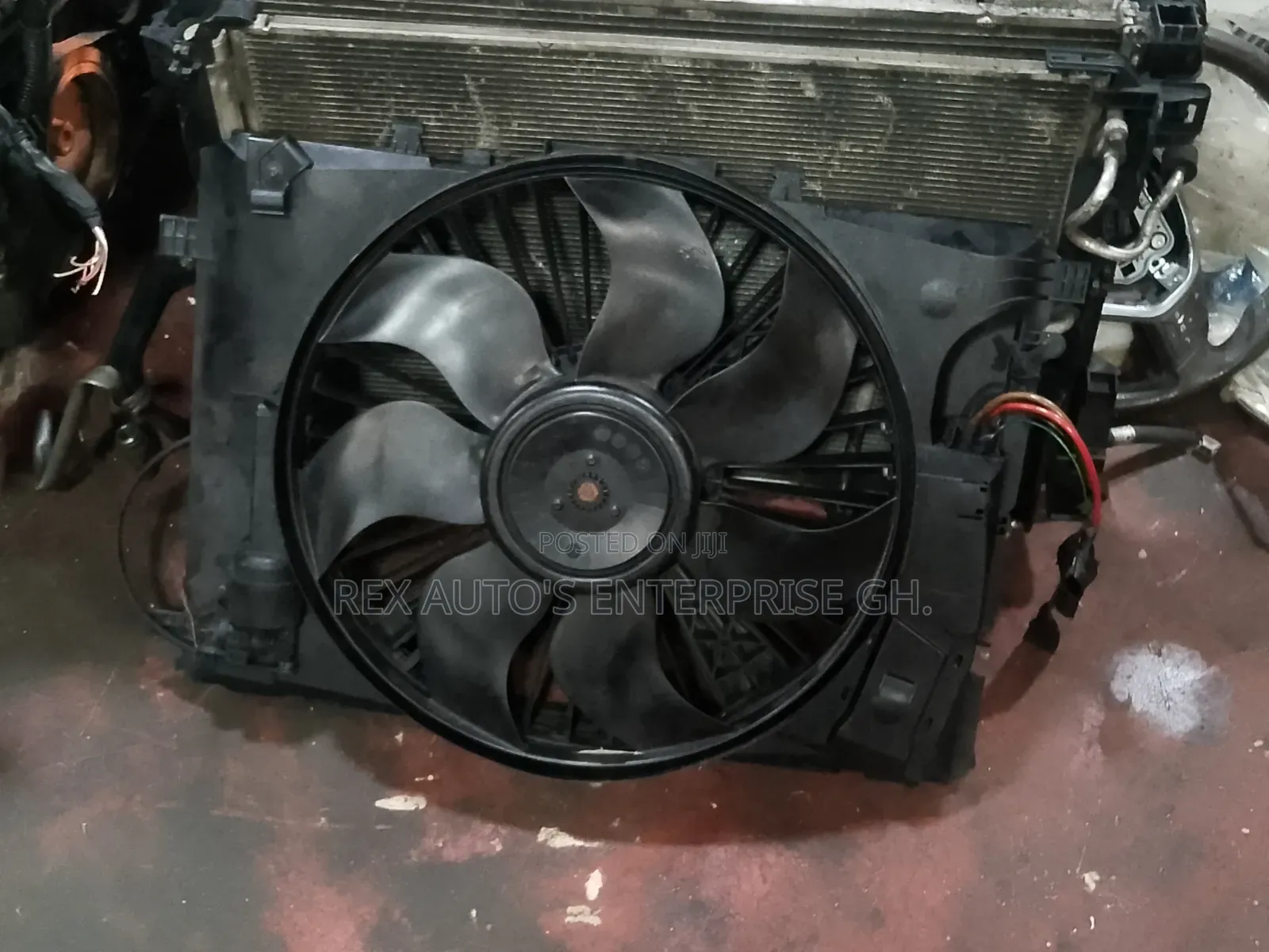 Mercedes Benz C250/W204 Radiator Fan/ 2008,2009,2010,2011,2012,2013