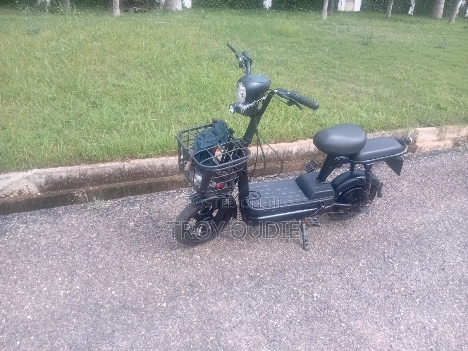 New Arc Vector 2025 Black