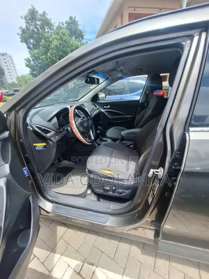 Hyundai Santa Fe 2014 Gray
