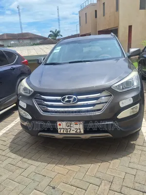 Hyundai Santa Fe 2014 Gray
