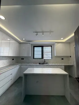 5bdrm Duplex in East Legon Hills, Boundary Road Area for sale